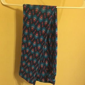 Lula roe leggings os